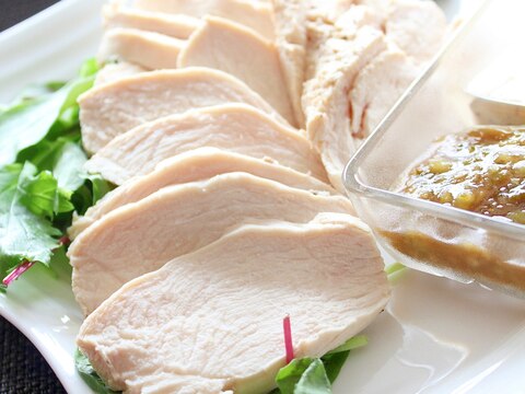 鶏ハムより簡単!3分「茹で鶏」我が家版☆2種ソース